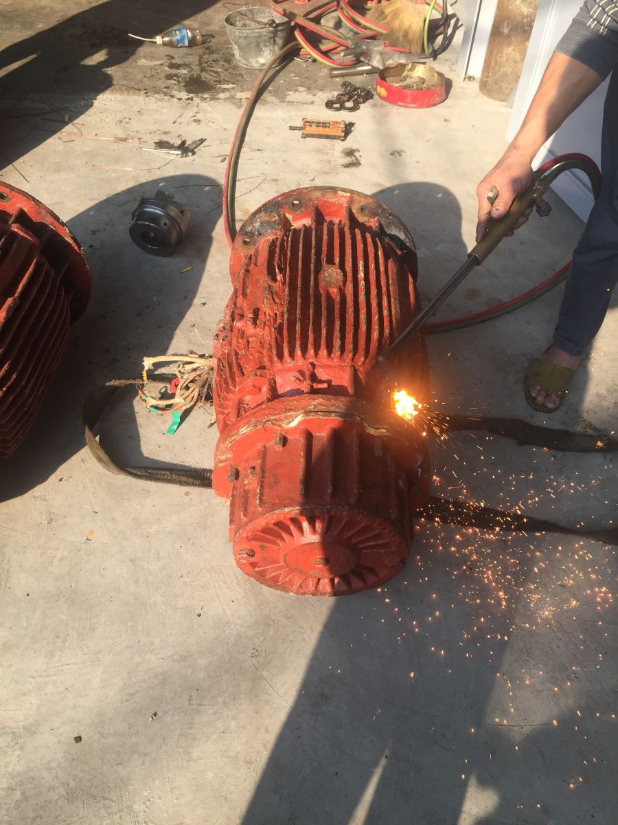 Repair electric motor in Vietnam